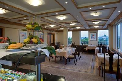 Sală de conferinţe în hotelul Danubius Health Spa Resort Margitsziget  - hotel spa şi de wellness în Budapesta - ✔️ ENSANA Thermal Hotel Margitsziget ✔️ Termal hotel Ensana