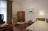 Hotel Gellert Budapest în Ungaria - cameră cu un singur pat şi cu vedere frumoasă de Dunăre