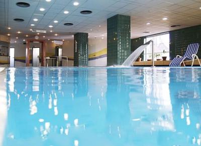 Danubius Hotel Arena Budapest - wellness weekend în hotel cu piscină interioară, încălzită - ✔️ Hotel Arena**** Budapest - wellness hotel cu promoţii aproape de Vasarvaros de staţia Stadionok