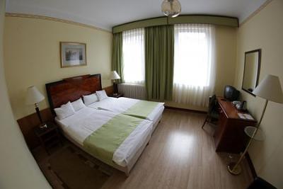 Hotel Metro Budapest - hoteluri ieftine în centrul Budapestei - Hotel Metro*** Budapest - camere ieftine la Budapesta în apropierea podului Margareta