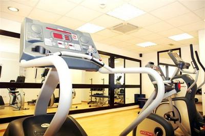 Hotel Leonardo Budapest - sală de fitness în hotelul ieftin de 4 stele - Leonardo Hotel**** Budapest - hotel 4 stele în centrul Budapestei aproape de podul Petőfi.