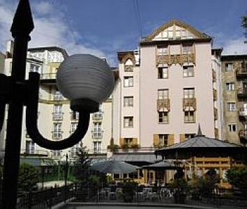 Sissi Hotel Budapest, cameră cu reducere în centrul Budapestei - Sissi Hotel Budapest - cazare ieftină în centrul Budapestei la Hotelul Sissi 