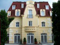 Hotel Walzer în Budapesta - la preţ cu reduceri aproape de Gara de Sud şi de parcul Mom Hotel Walzer în Budapesta - la preţ cu reduceri aproape de Gara de Sud şi de parcul Mom